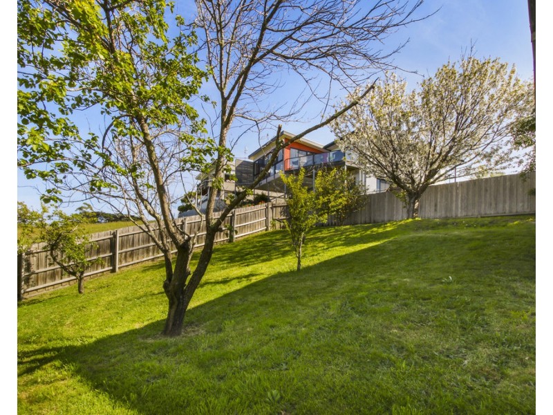 9 Point Road, Lakes Entrance VIC 3909