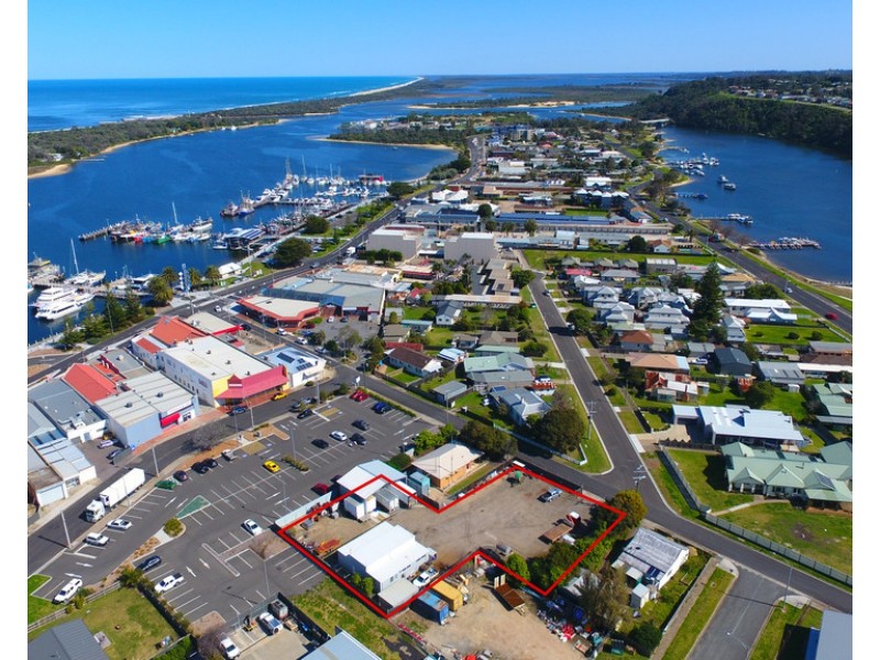 10 Barkes Avenue, Lakes Entrance VIC 3909