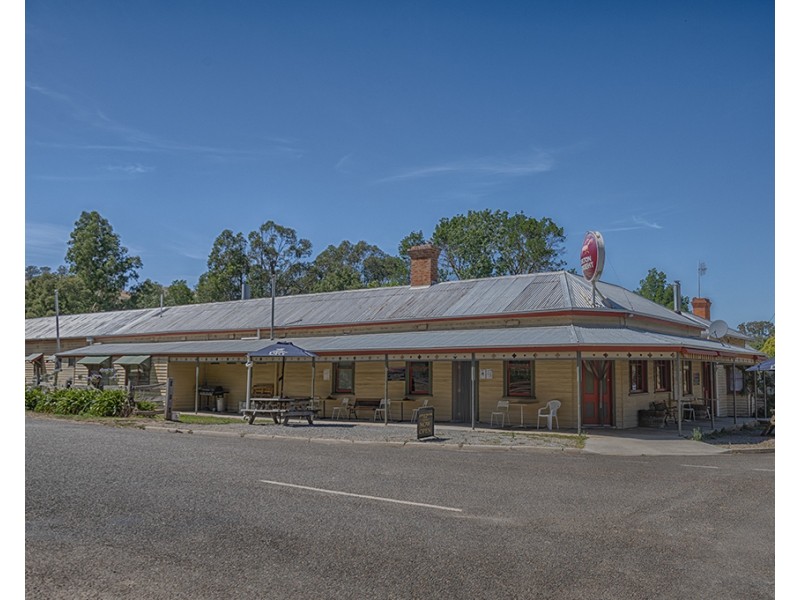 64-70 Johnston Street, Ensay VIC 3895