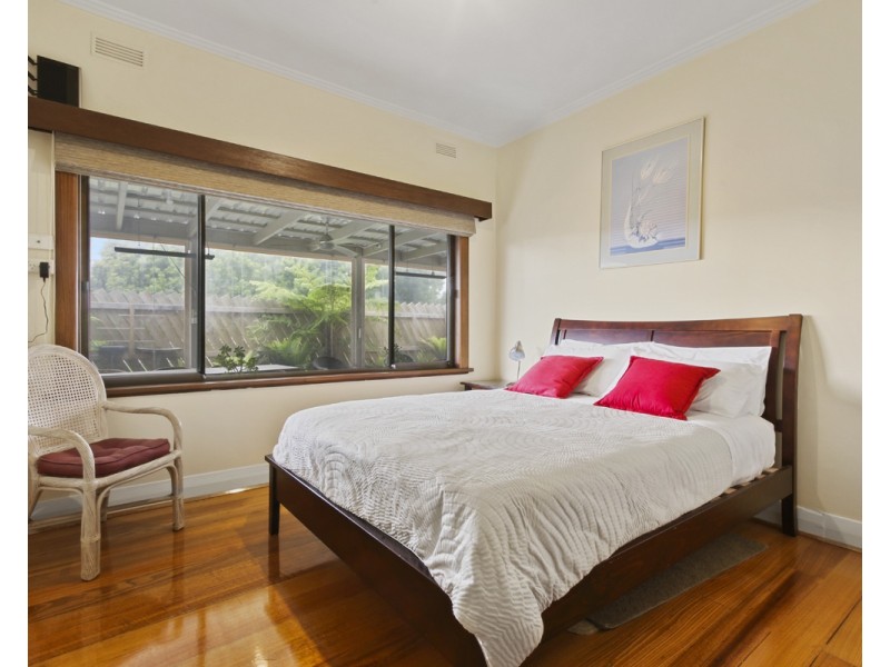 13 Orme Street, Lakes Entrance VIC 3909