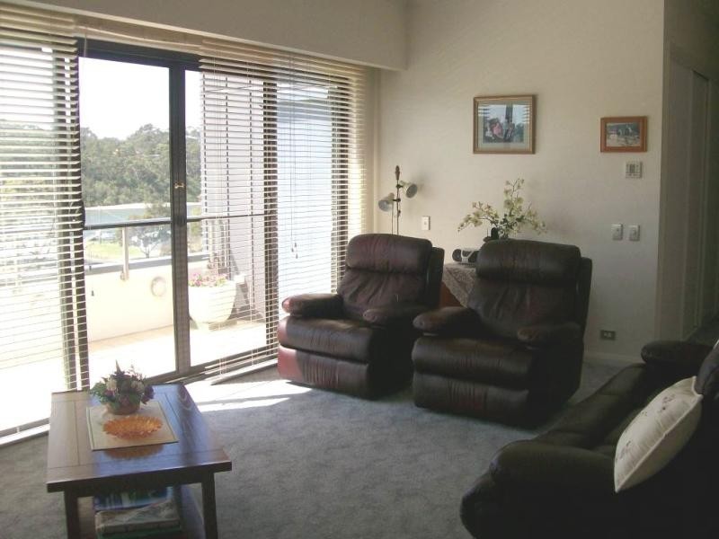 Unit 502/1 Esplanade, Lakes Entrance VIC 3909