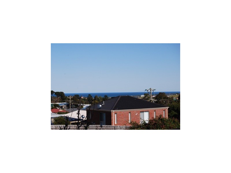 47 McCullough Street, Lakes Entrance VIC 3909