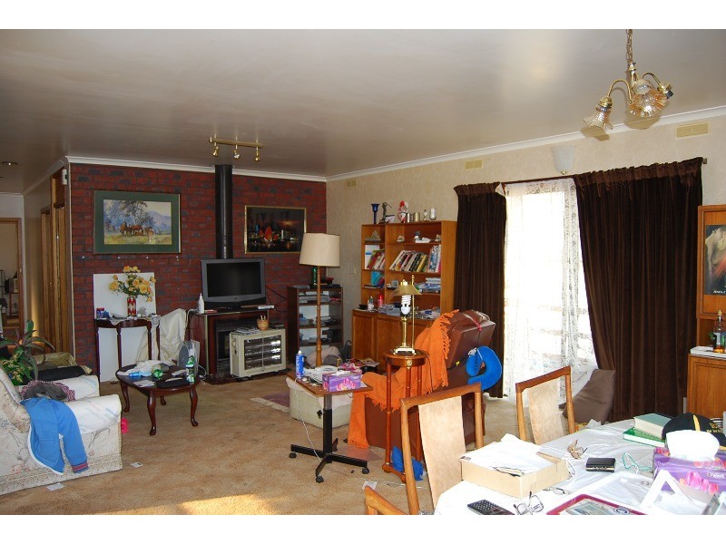 198 Thorpes Lane, Lakes Entrance VIC 3909