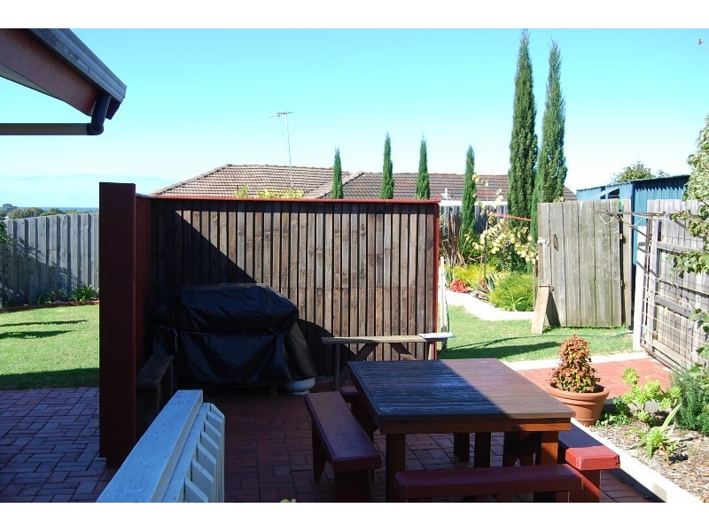 5 View Street, Lakes Entrance VIC 3909