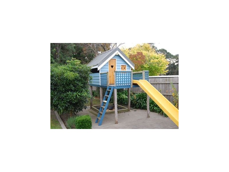 89 Hazel Road, Lakes Entrance VIC 3909