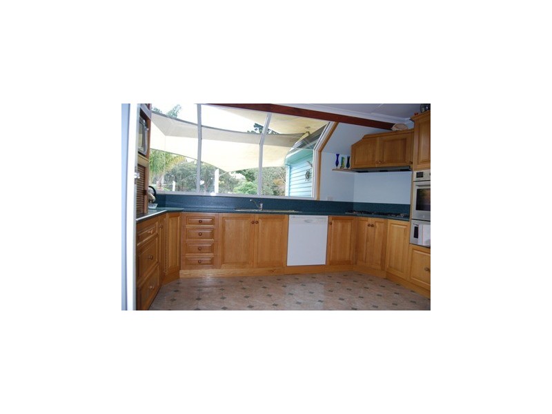 89 Hazel Road, Lakes Entrance VIC 3909