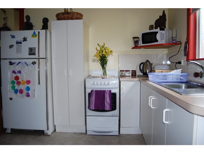 5 Coates Road, Lakes Entrance VIC 3909