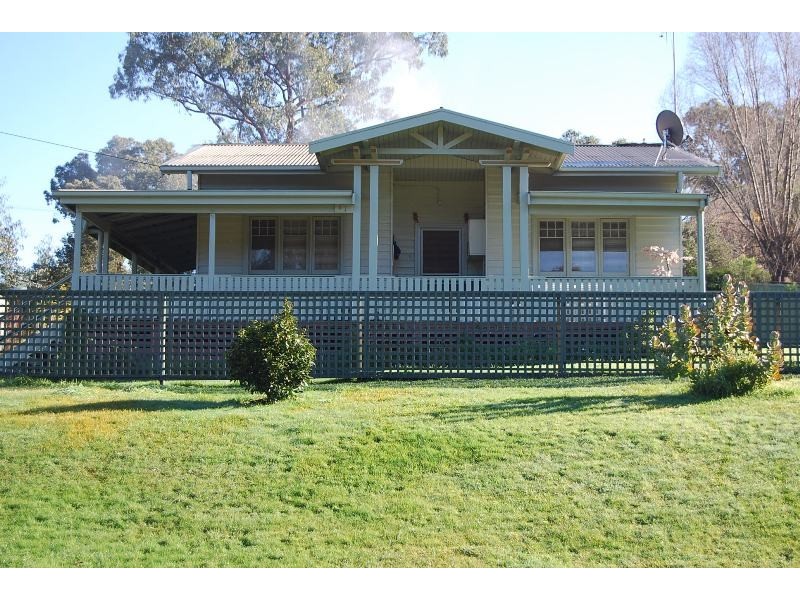 2065 Princes Highway, Nowa Nowa VIC 3887