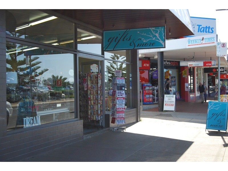 295 Esplanade, Lakes Entrance VIC 3909