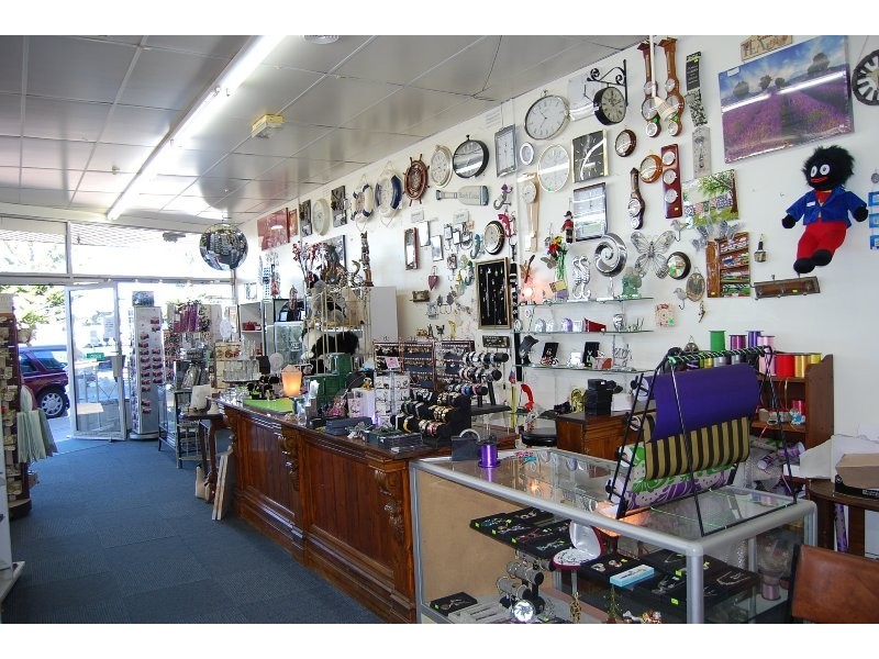 295 Esplanade, Lakes Entrance VIC 3909