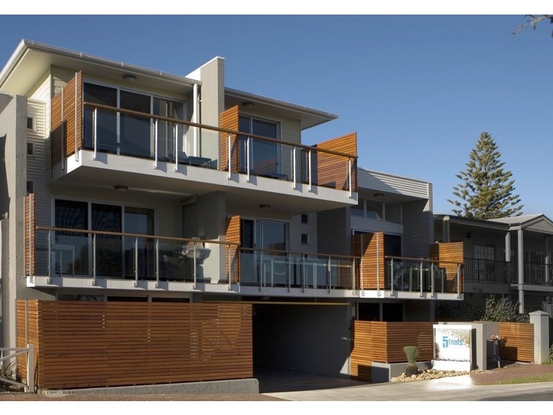 42 Metung Road, Metung VIC 3904