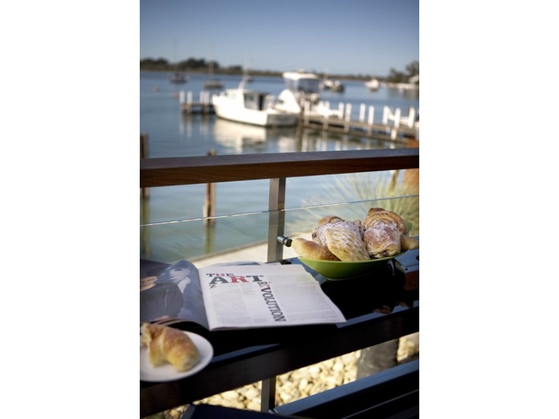 42 Metung Road, Metung VIC 3904