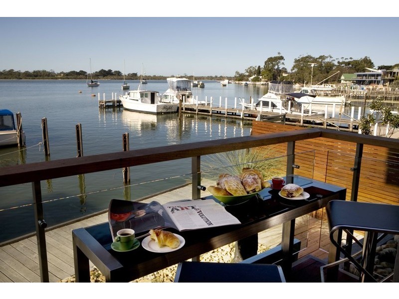 42 Metung Road, Metung VIC 3904