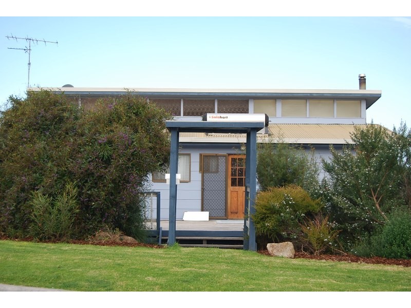 29 Grandview Road, Lakes Entrance VIC 3909