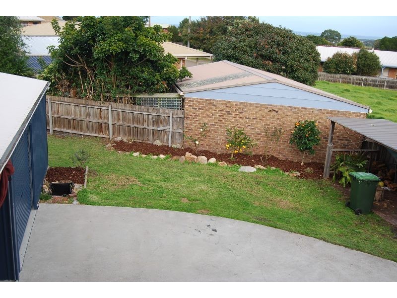 29 Grandview Road, Lakes Entrance VIC 3909