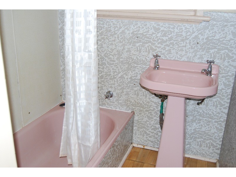 1/13 Princes Highway, Lakes Entrance VIC 3909