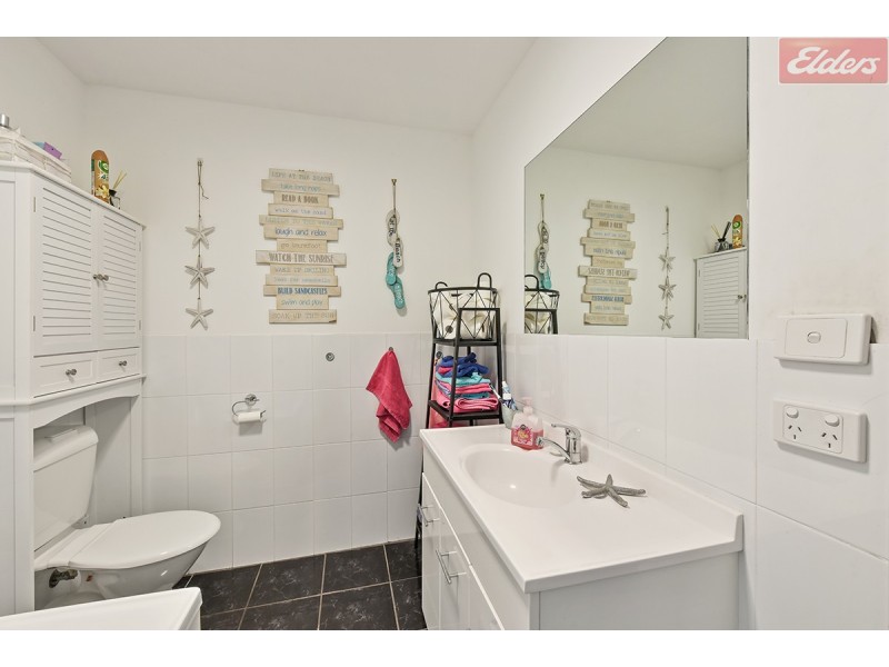 49 Point Road, Kalimna VIC 3909