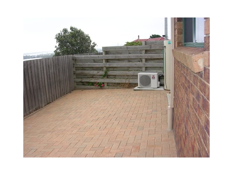 4/28 BungYarnda Court, Lakes Entrance VIC 3909