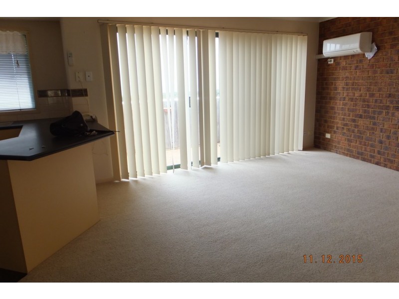 4/28 BungYarnda Court, Lakes Entrance VIC 3909