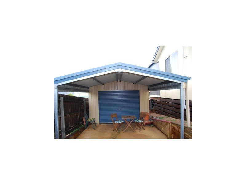 1 Banksia Court, Lakes Entrance VIC 3909