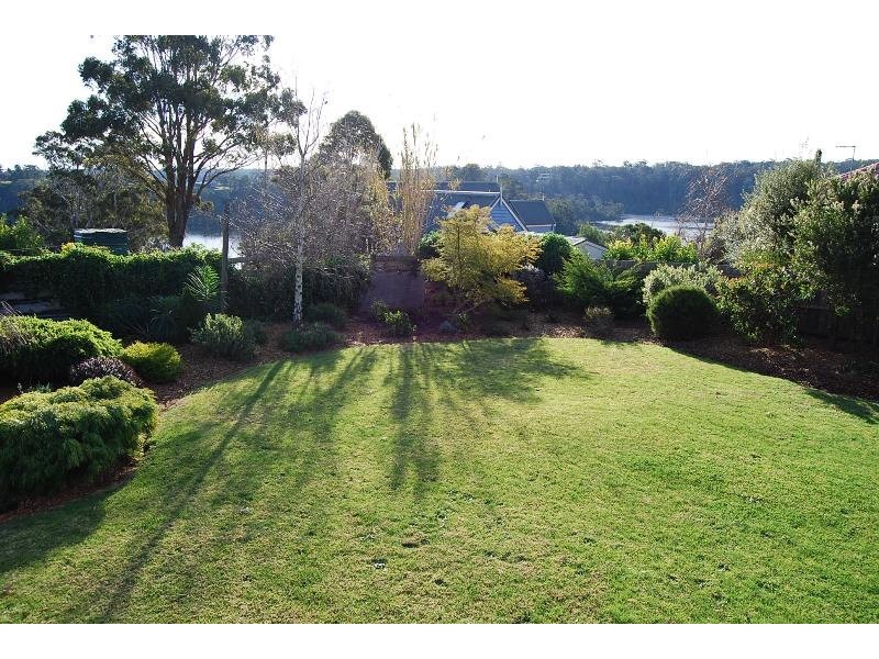 86B Capes Road, Lakes Entrance VIC 3909