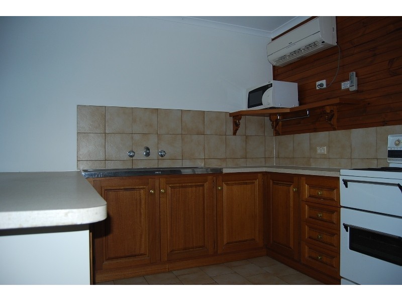 3 – 7 Merrangbaur Street, Lakes Entrance VIC 3909