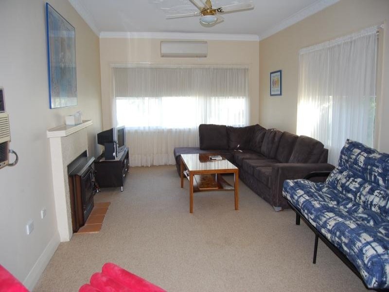 Lakes Entrance VIC 3909