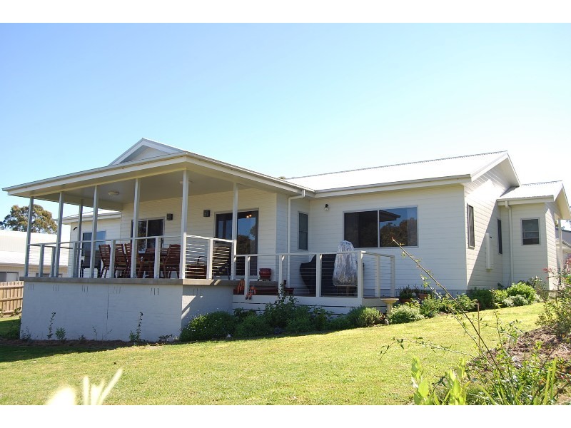 72B Gold Ring Road, Lakes Entrance VIC 3909