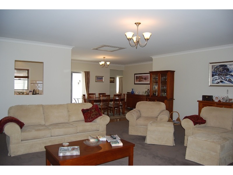 72B Gold Ring Road, Lakes Entrance VIC 3909