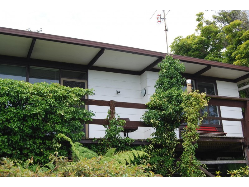 5 McRae Street, Lakes Entrance VIC 3909