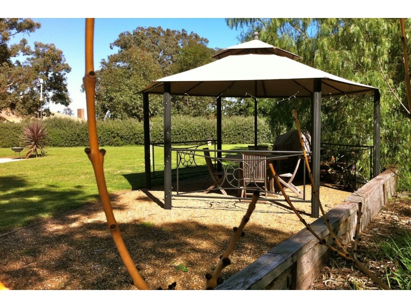 81 Lakeshore Drive, Nungurner VIC 3909