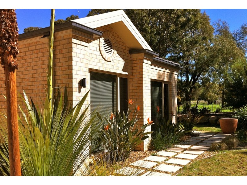 81 Lakeshore Drive, Nungurner VIC 3909