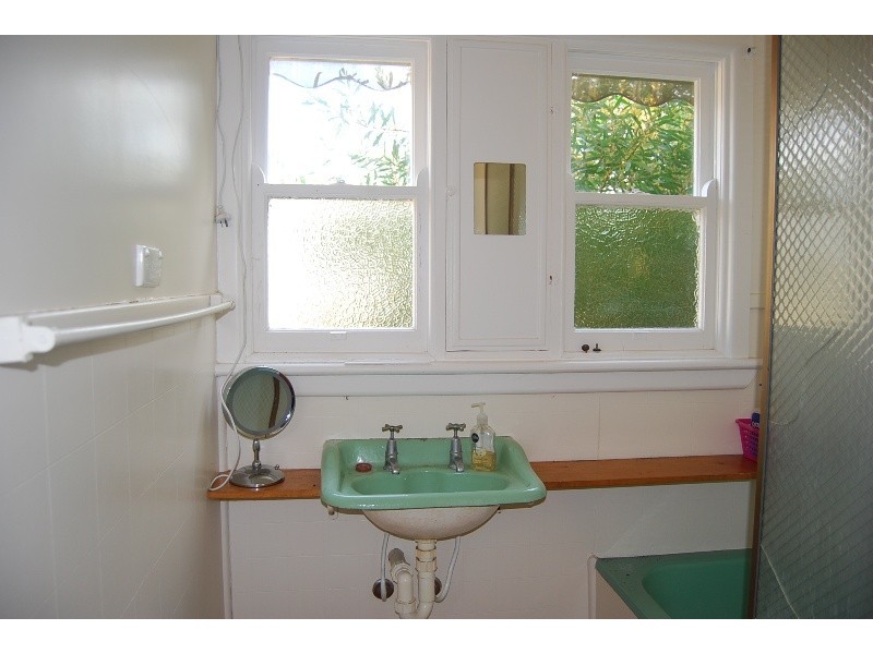 68 Gold Ring Road, Lakes Entrance VIC 3909