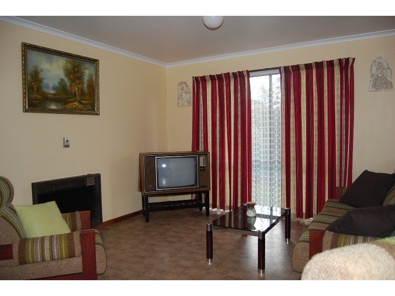 40 Don Road, Lakes Entrance VIC 3909