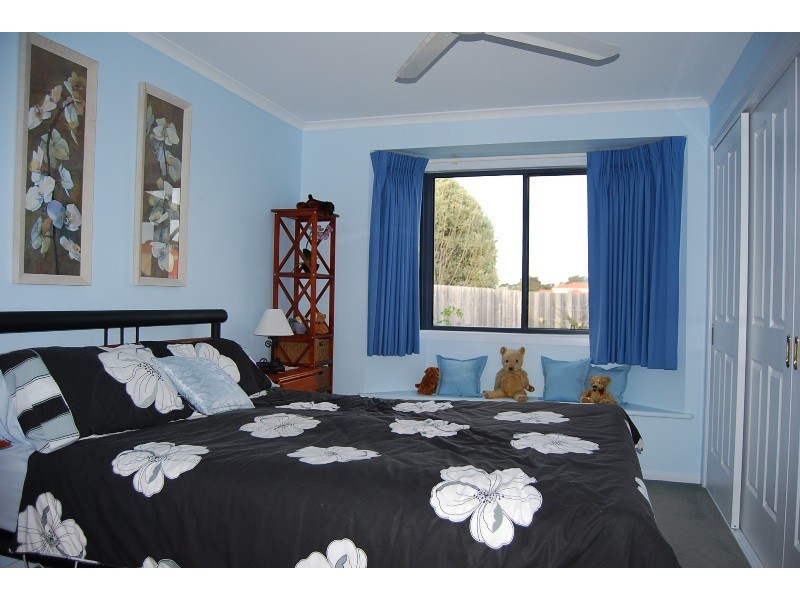31-86 Golf Links Road, Lakes Entrance VIC 3909