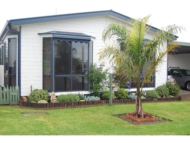 31-86 Golf Links Road, Lakes Entrance VIC 3909