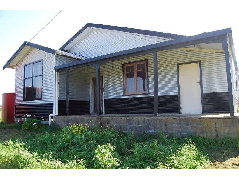 30 Raapita Road, Lakes Entrance VIC 3909