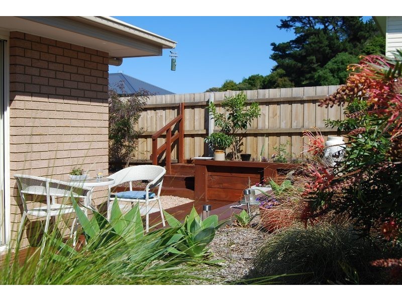 69 Golf Links Road, Lakes Entrance VIC 3909