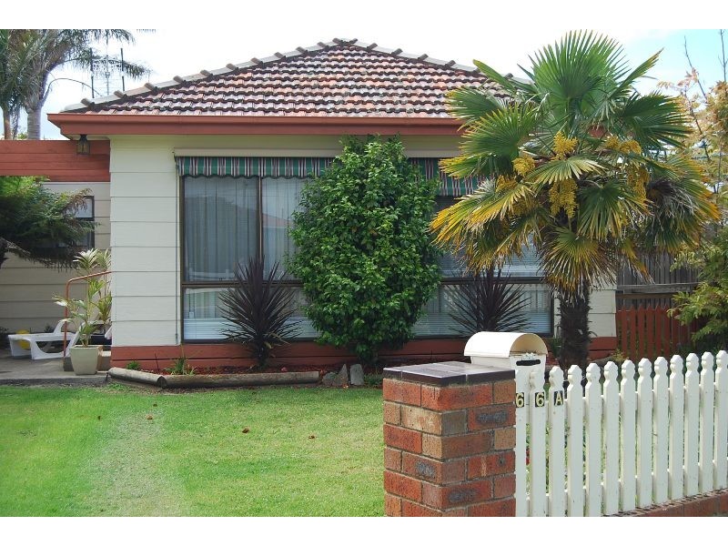 66A Carpenter Street, Lakes Entrance VIC 3909