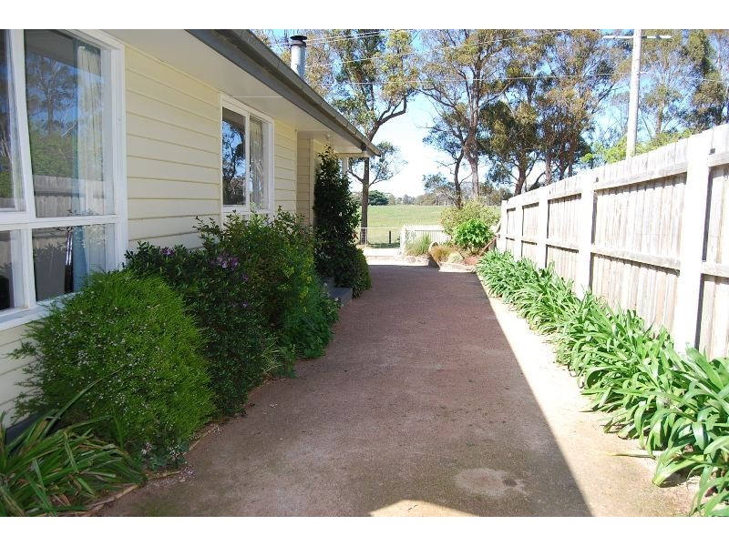 191 Hunters Lane, Lakes Entrance VIC 3909