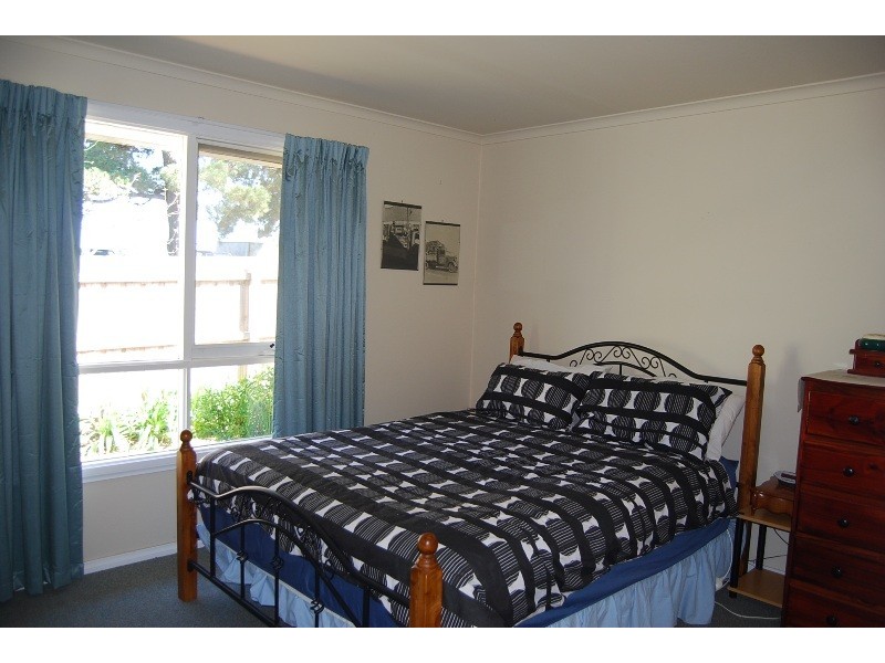 191 Hunters Lane, Lakes Entrance VIC 3909