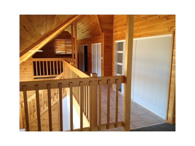 118 Marine Parade, Lakes Entrance VIC 3909