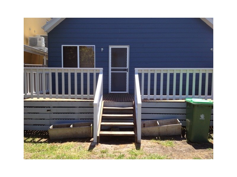 118 Marine Parade, Lakes Entrance VIC 3909