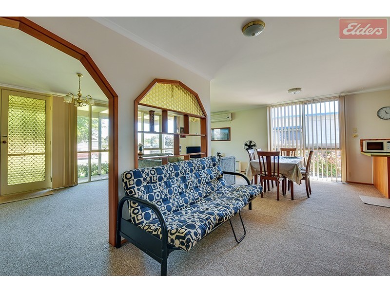 7 Eastern Beach Road, Lakes Entrance VIC 3909