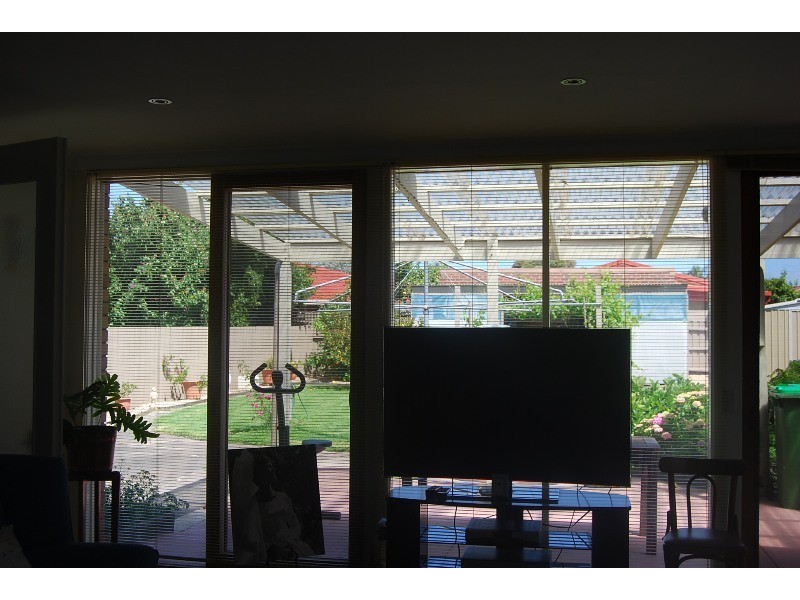 7 Bowler Street, Lakes Entrance VIC 3909