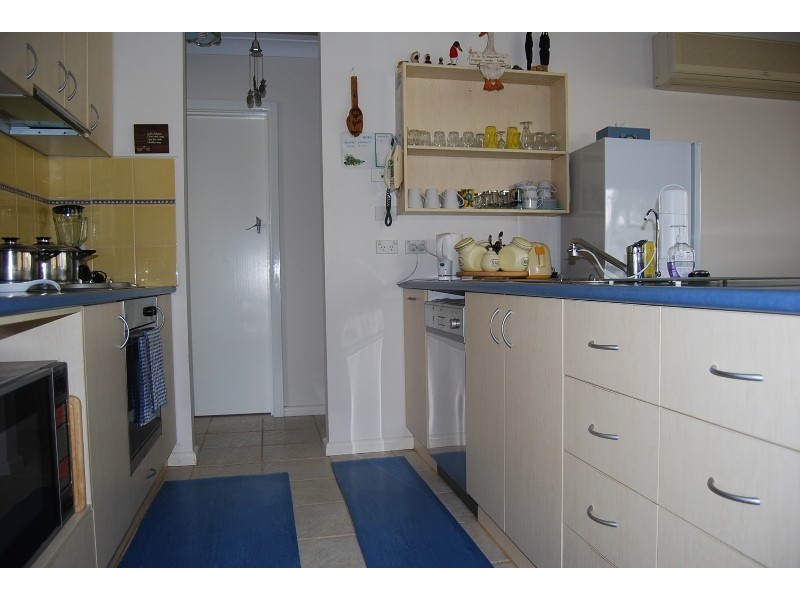 7 Bowler Street, Lakes Entrance VIC 3909