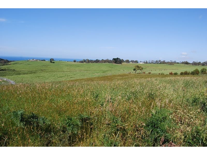 92 Thorpes Lane, Lakes Entrance VIC 3909