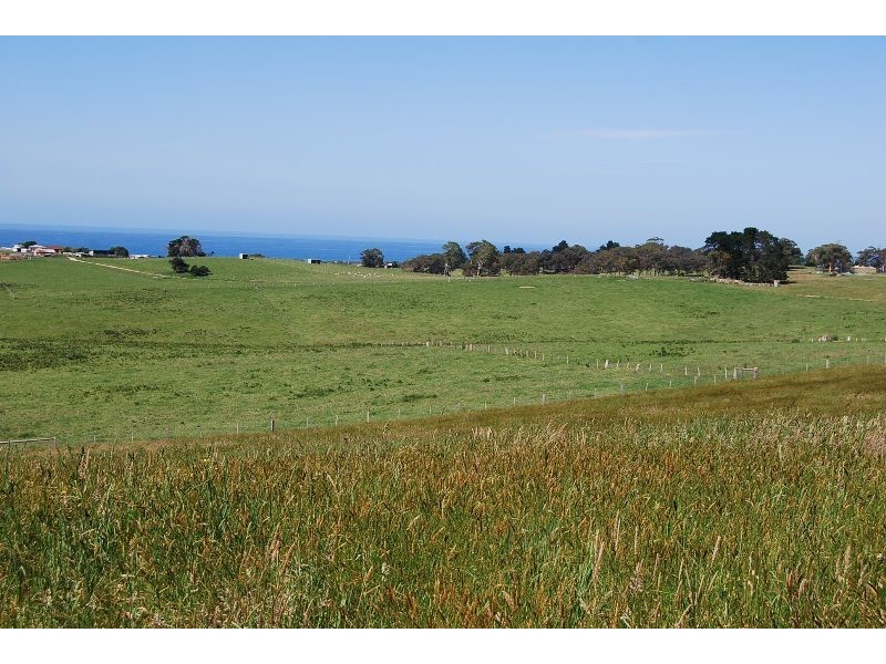 92 Thorpes Lane, Lakes Entrance VIC 3909