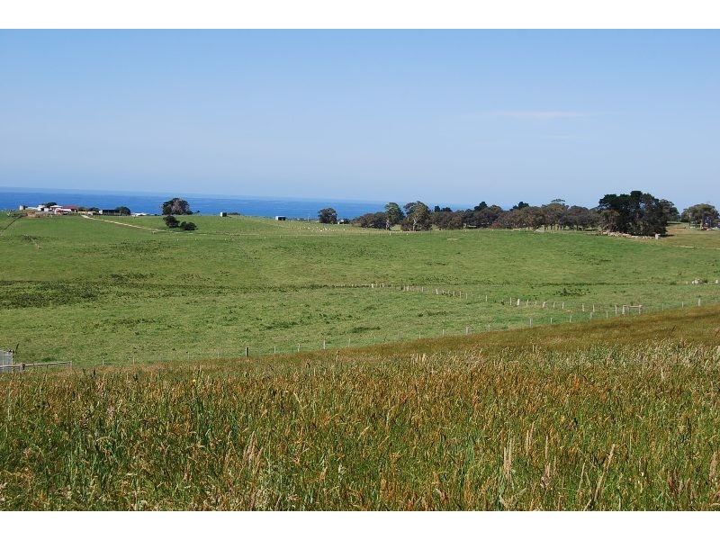 92 Thorpes Lane, Lakes Entrance VIC 3909