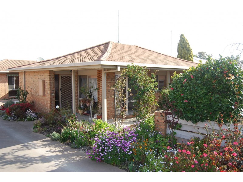 1/58 Coates Road, Lakes Entrance VIC 3909